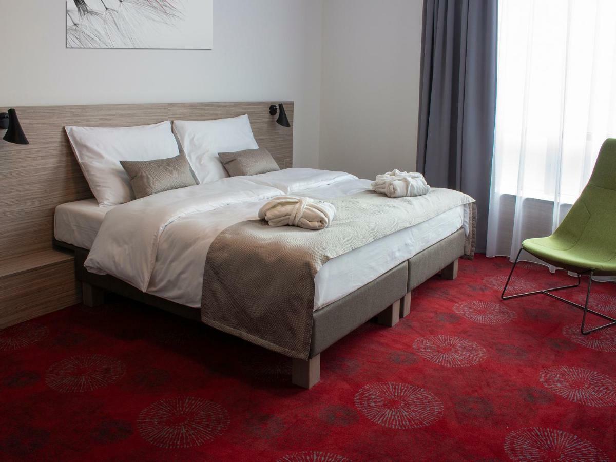 Hotel TAMMEL Jičín Eksteriør bilde