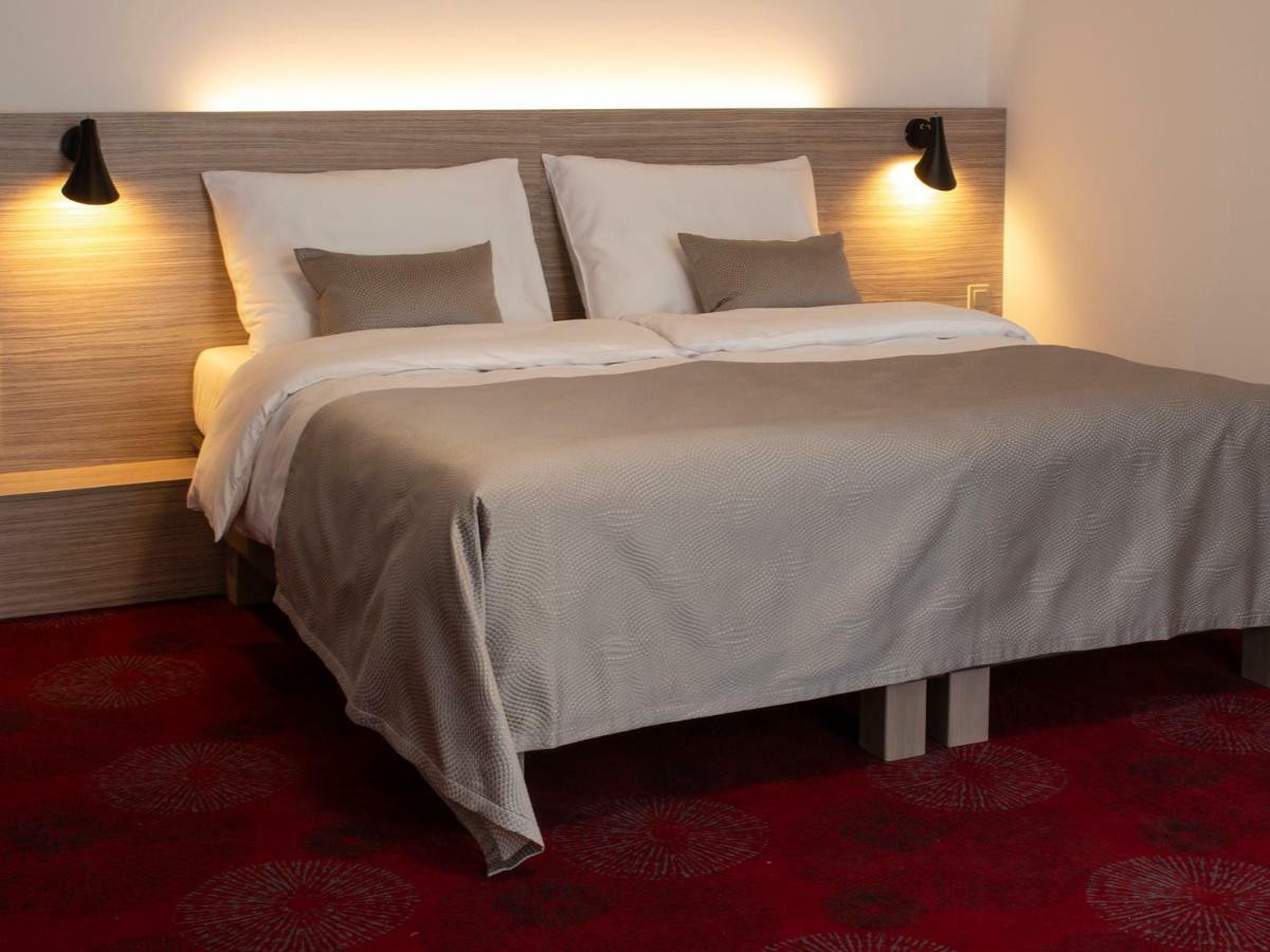 Hotel TAMMEL Jičín Eksteriør bilde