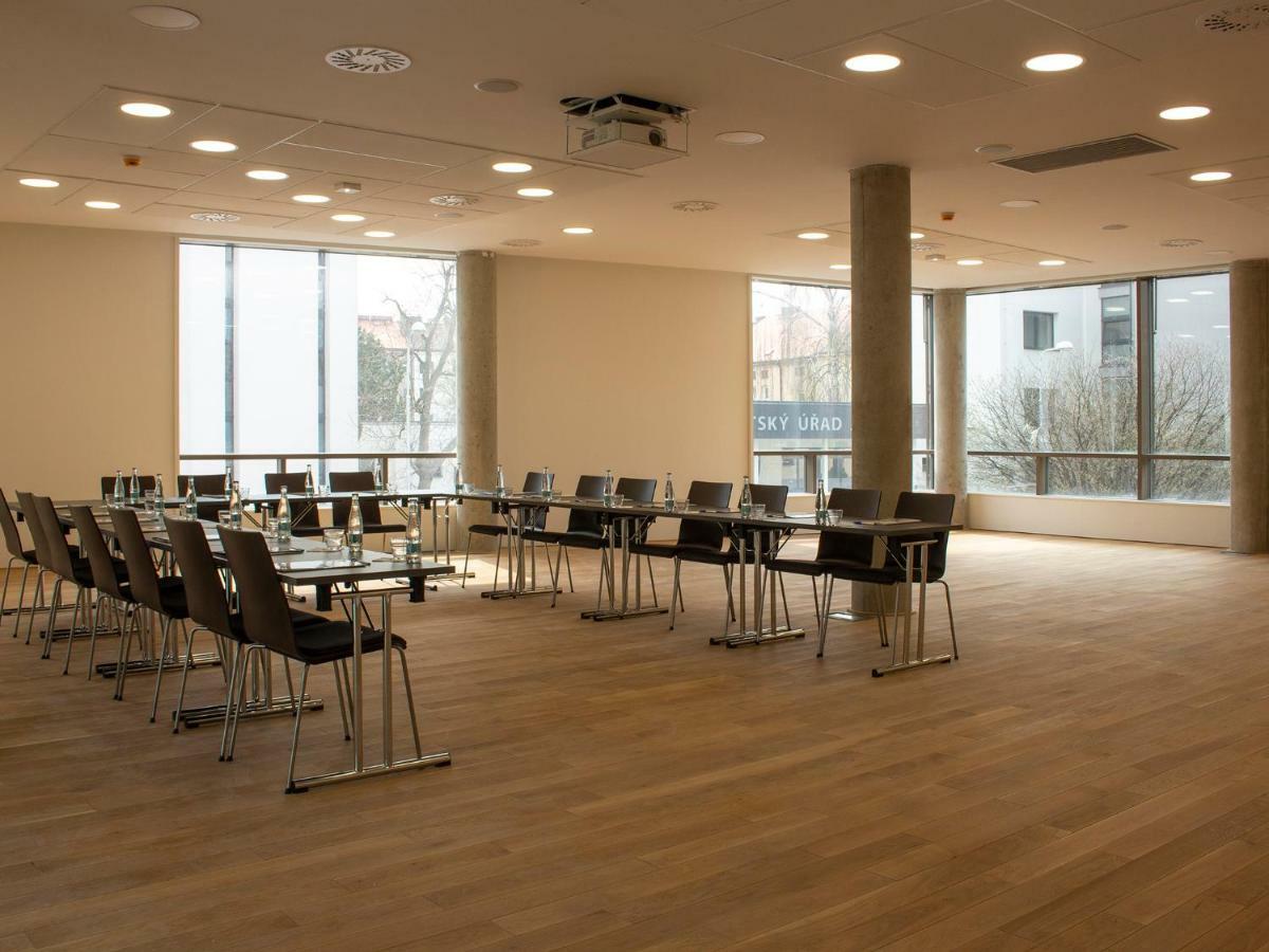 Hotel TAMMEL Jičín Eksteriør bilde