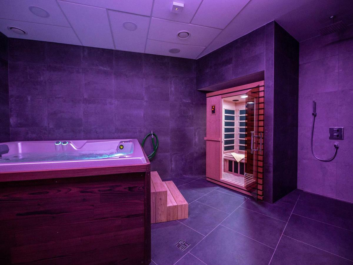 Hotel TAMMEL Jičín Eksteriør bilde
